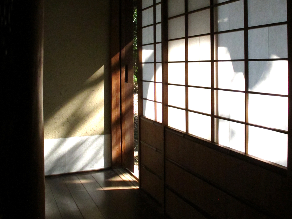 日本家屋・障子と腰張り