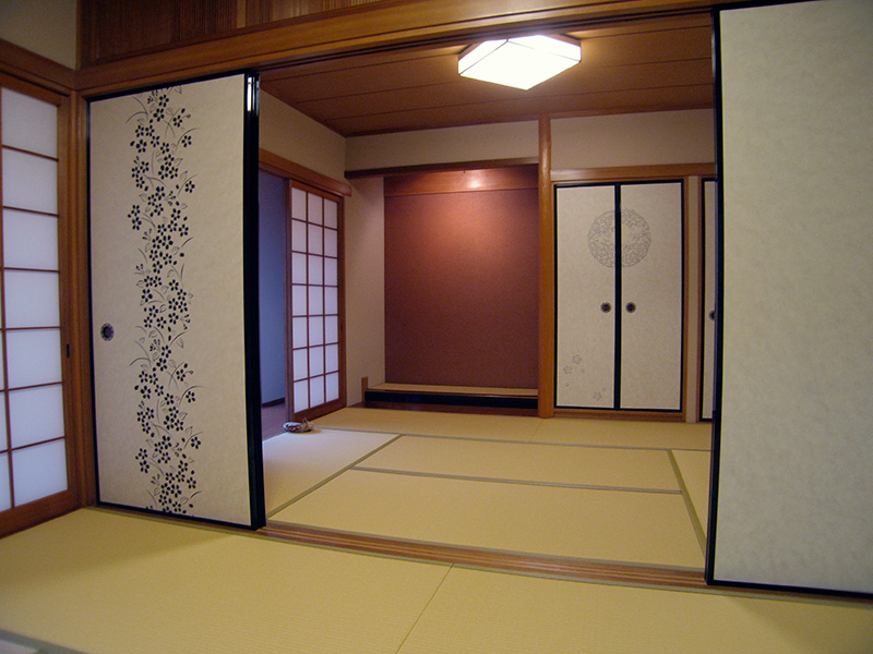 桜袖柄と花丸のふすま