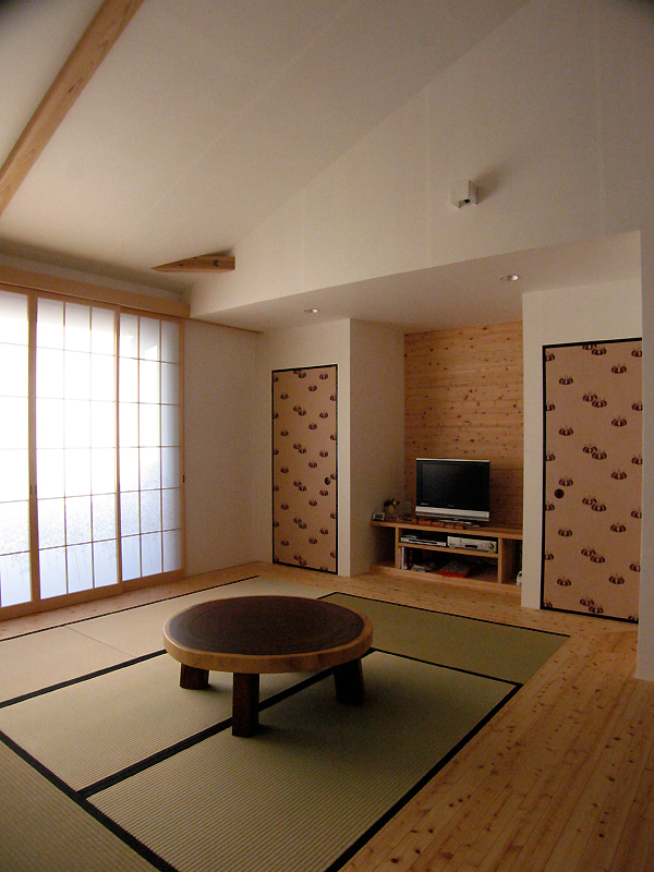 現代木造住宅に京からかみ「お多福桐」・大阪府堺市