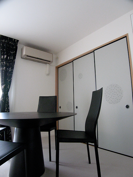 マンションリビングにも合う襖