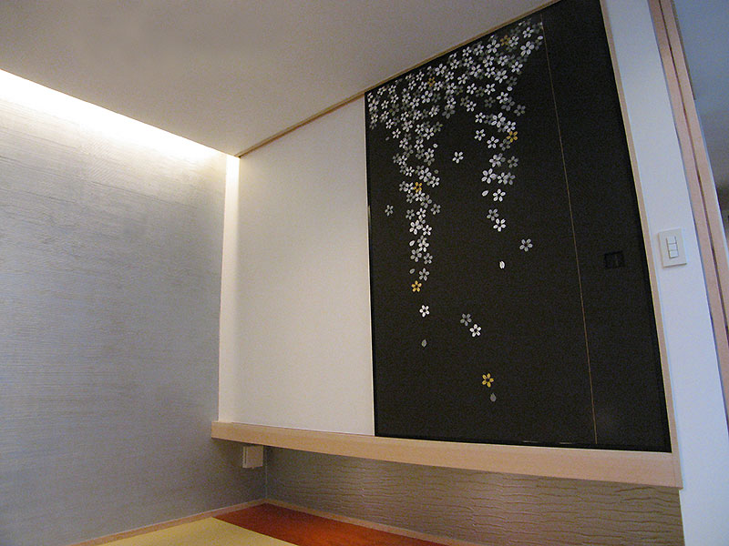 壁面パネルのような桜柄の襖「金パール入・爛漫」