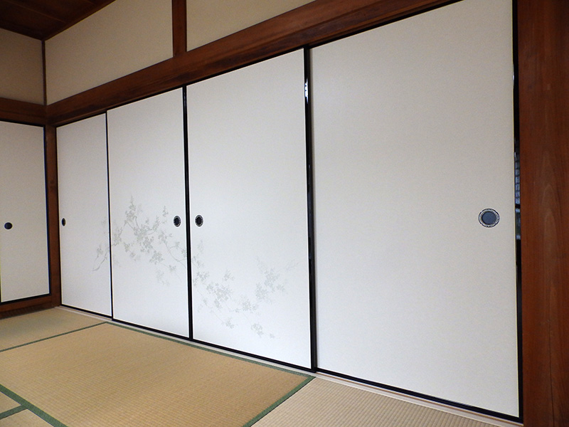 からかみ襖（ふすま）