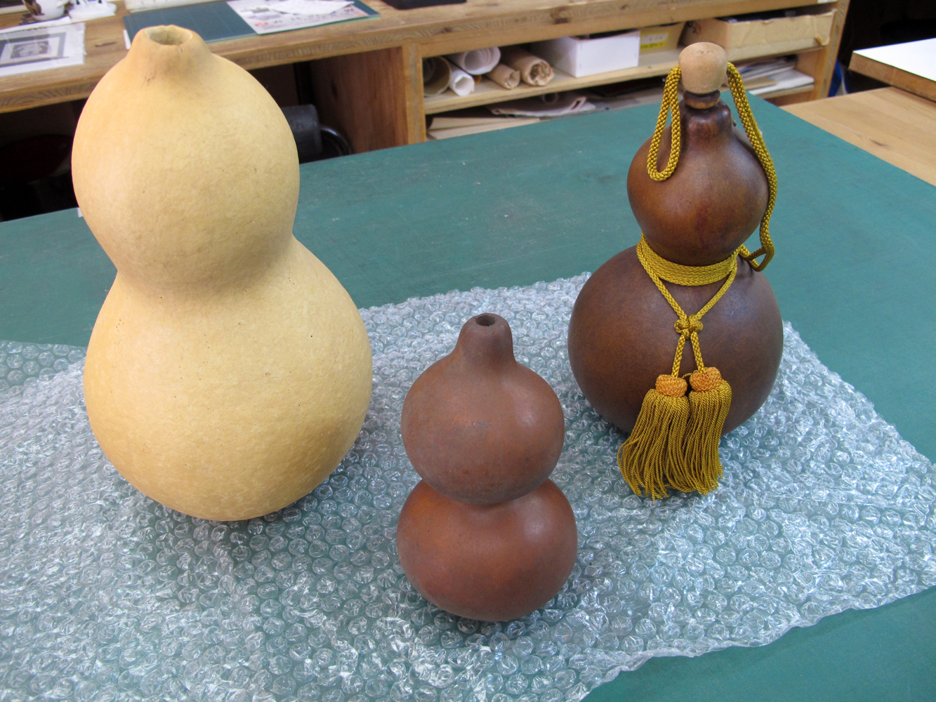 瓢箪に箔を張る　金の瓢箪