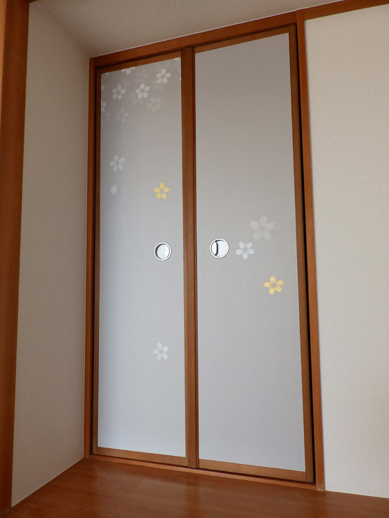 桜柄の襖