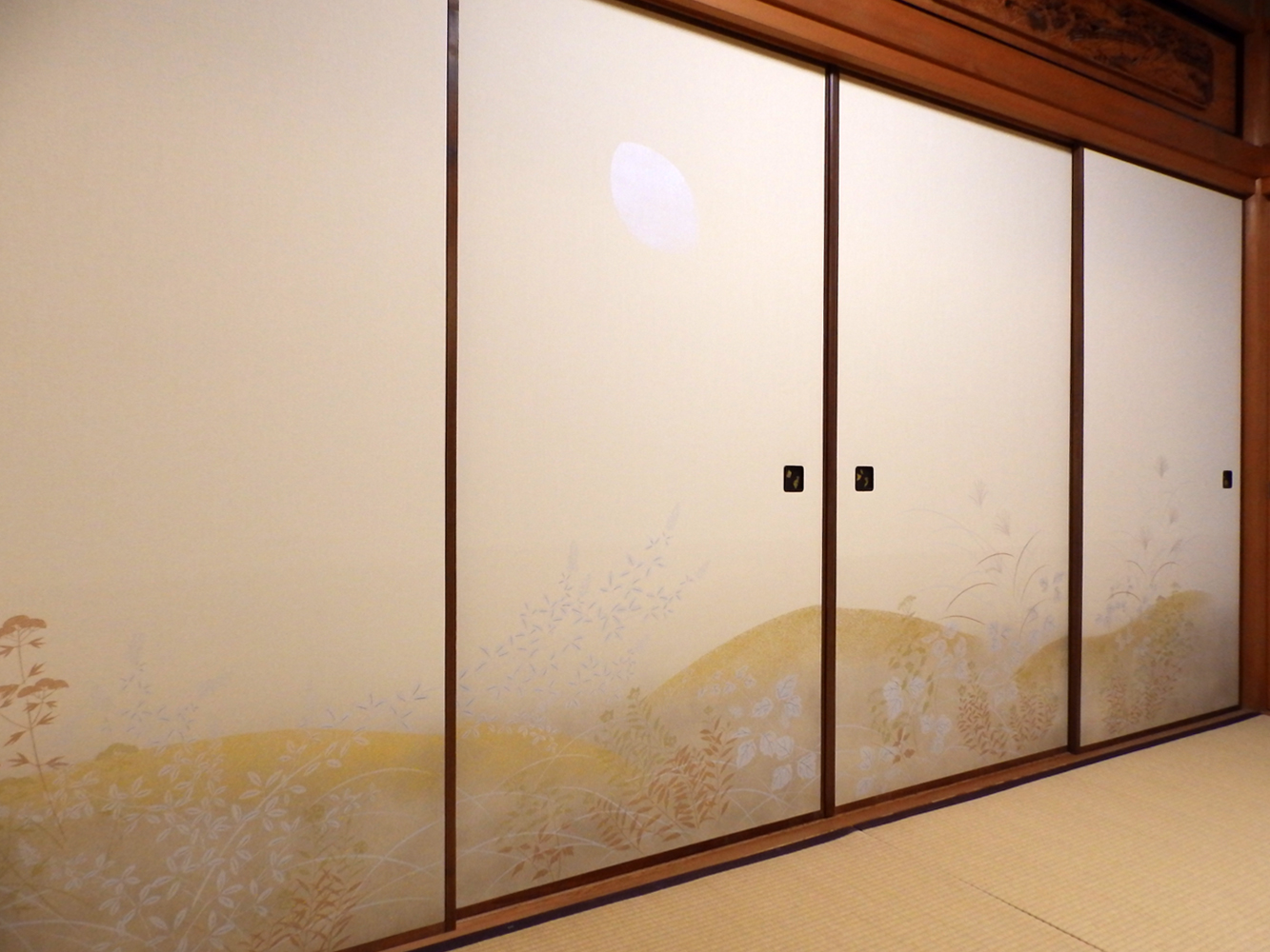 「秋の七草」紗の襖と京からかみ「藪小路」